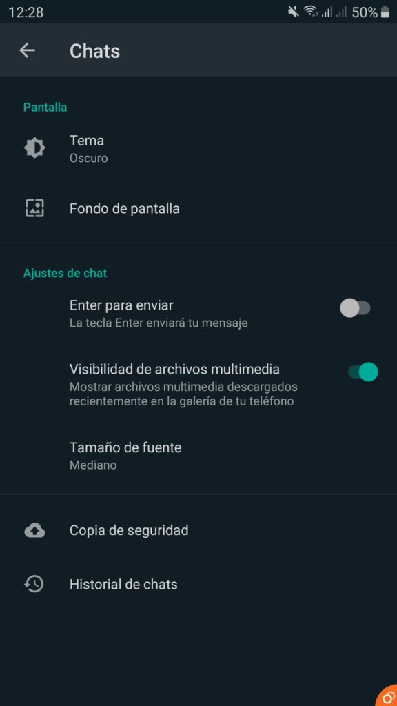 Interfaz oscura en WhatsApp para Android